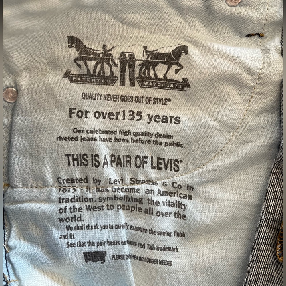 Levi’s 511 Jean Shorts Size 36 - Picture 6 of 6